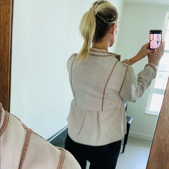 FENDI Shearling Coat - Picture 5 of 8